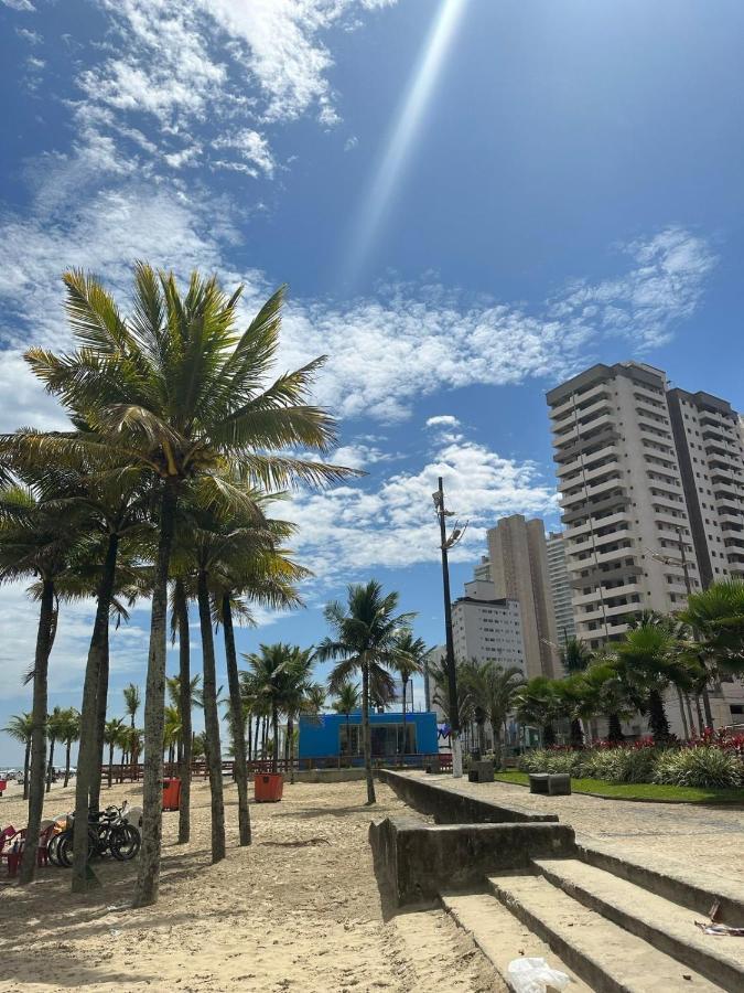 Apto A 50M Da Praia, Com Ar Condicionado, Wifi , Portaria 24H Praia Grande  Extérieur photo
